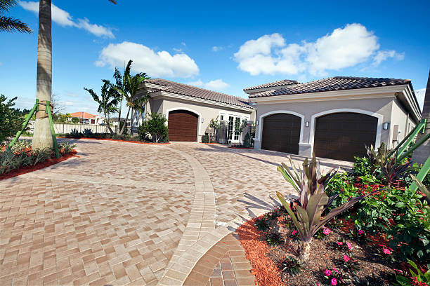 Best Interlocking Driveway Pavers  in Belding, MI